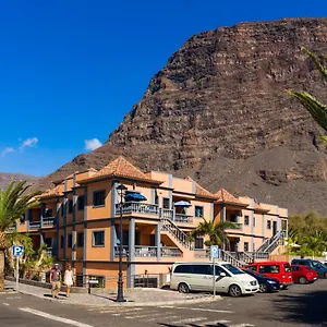 Residencial El Conde # 9 Valle Gran Rey